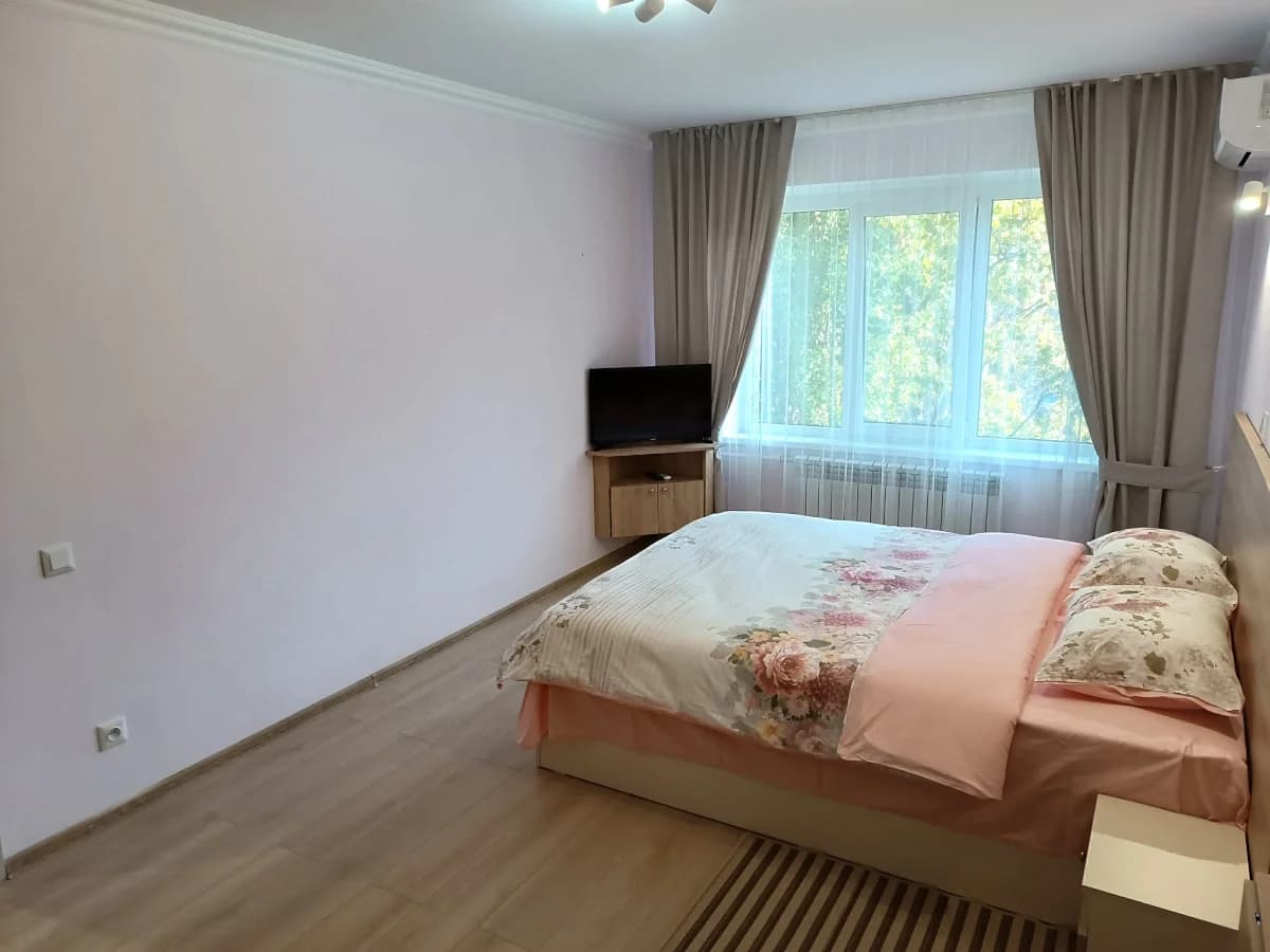 Apartament de închiriat zilnic și lunar în Chișinău